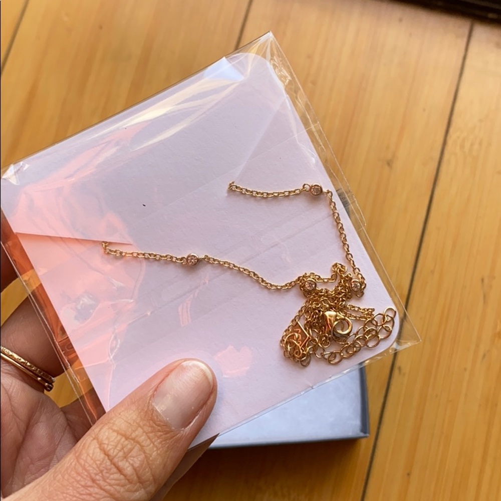 NECKLACE - Picture 3 of 5
